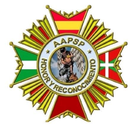 LA ASOCIACIÓN DE PREVEVENCIÓN DEL SUICIDIO POLICIAL CONDECORA A NUESTRO COMPAÑERO DR. D. RAFAEL RUIZ CALATRAVA